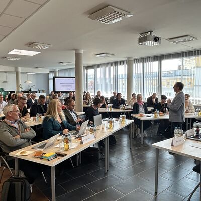 Bild vergr&ouml;&szlig;ern: 1. AK Strategie und Steuerung 2026