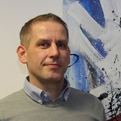 Bild vergr&ouml;&szlig;ern: bastian heyer